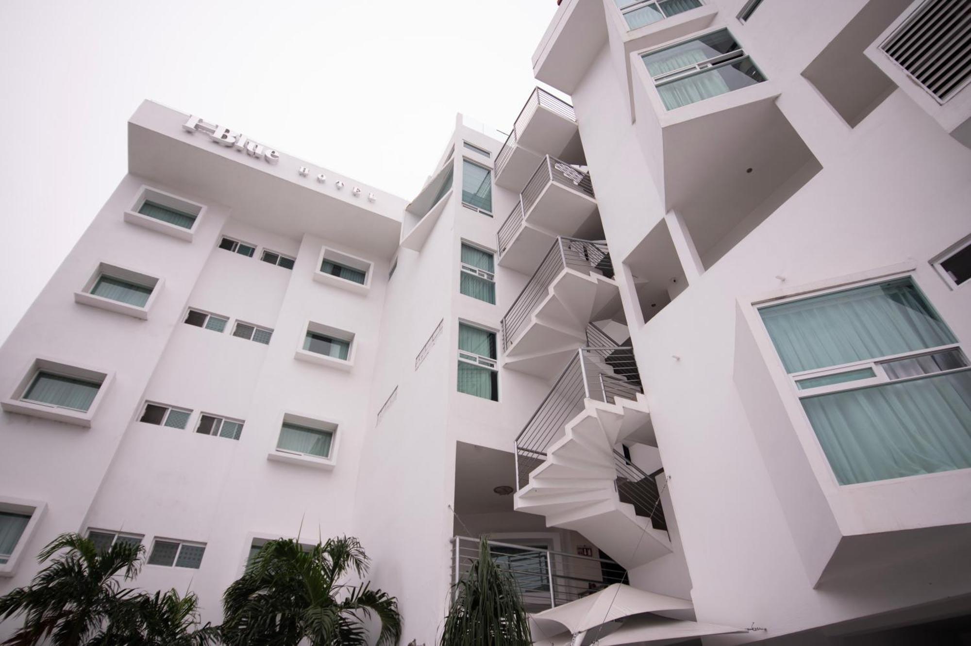 Hotel Hblue La Paz Esterno foto