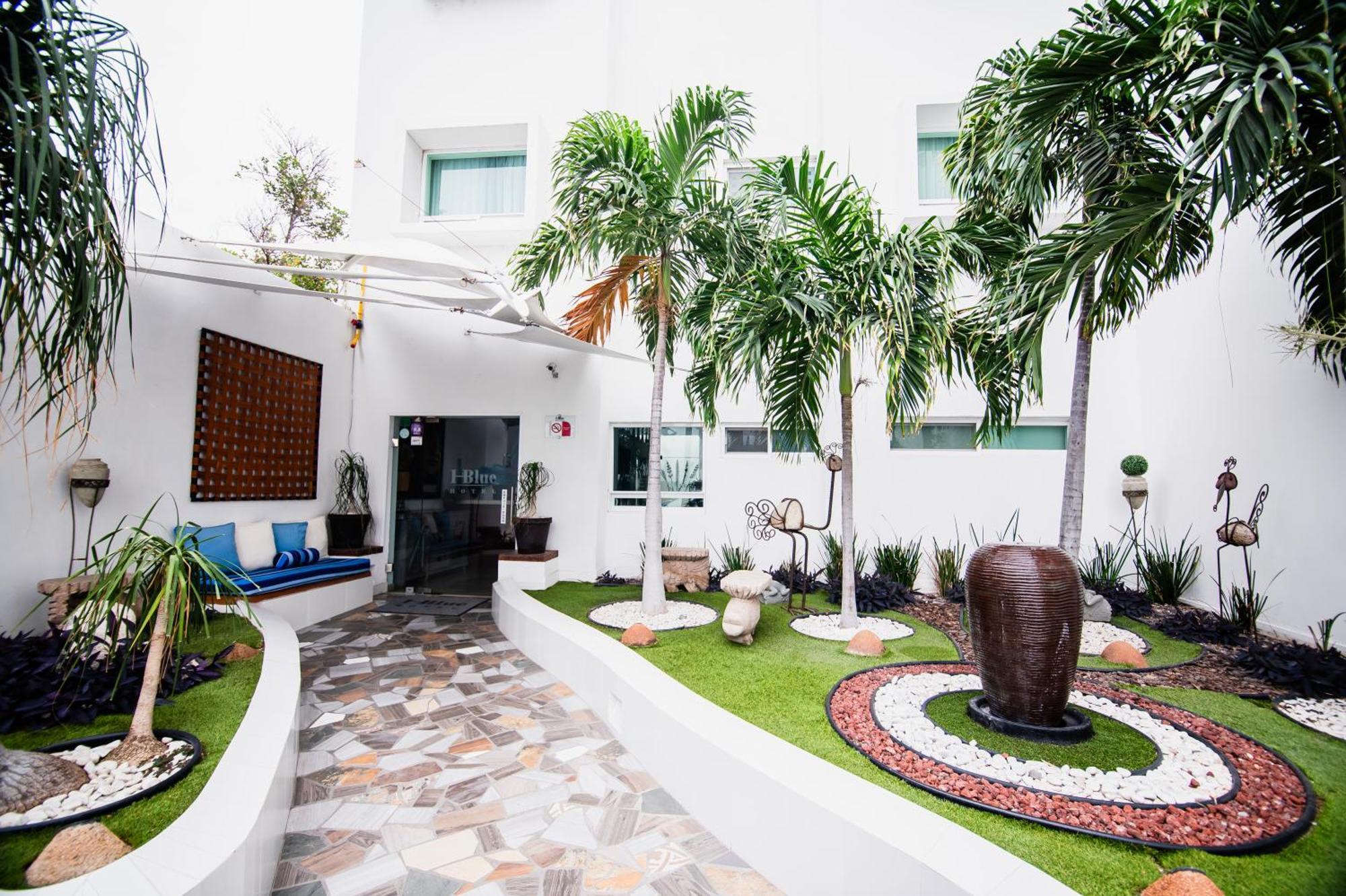 Hotel Hblue La Paz Esterno foto