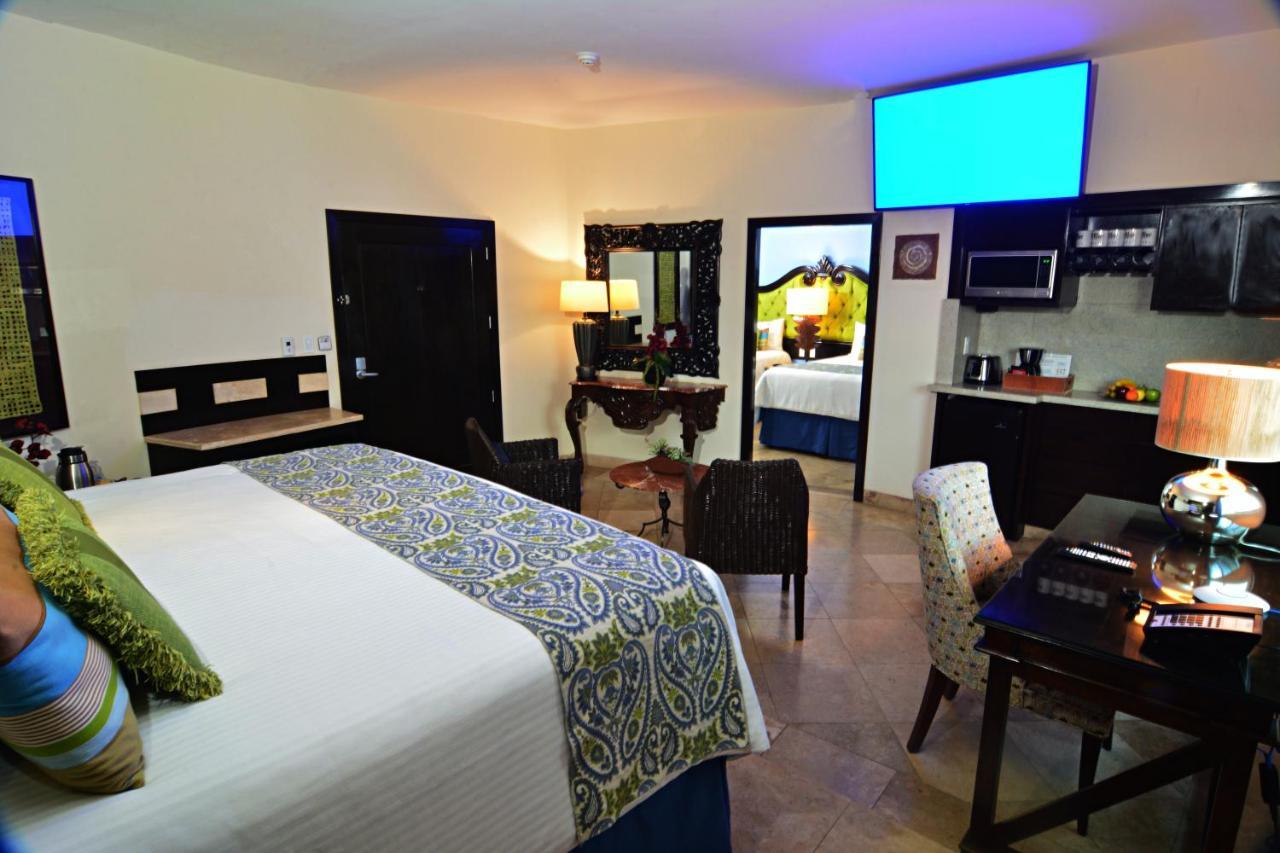 Hotel Hblue La Paz Esterno foto